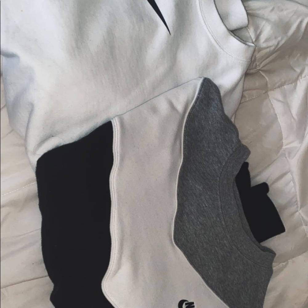 Nike cropped crewneck